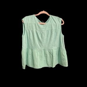 Style & Co Size Small .Looks Oversized